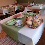 Alojamento de Acomodação e Pequeno-almoço Ferienweingut Hirschen Schulstrasse