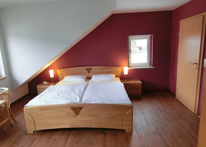 B&B Ferienweingut Hirschen Schulstrasse