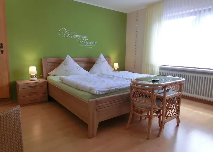 B&B Ferienweingut Hirschen Schulstrasse Burg (Bernkastel-Wittlich)