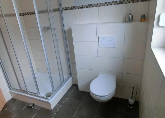 Ferienweingut Hirschen Schulstrasse B&B 4*