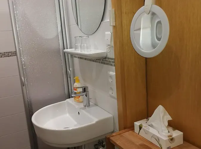 B&B Ferienweingut Hirschen Schulstrasse Burg (Bernkastel-Wittlich)